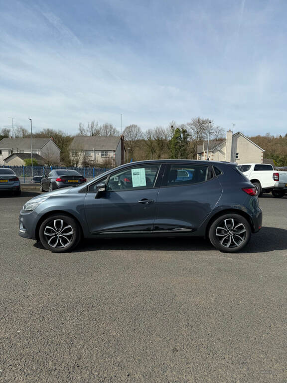 Renault Clio Dci Play CU19DZO #2
