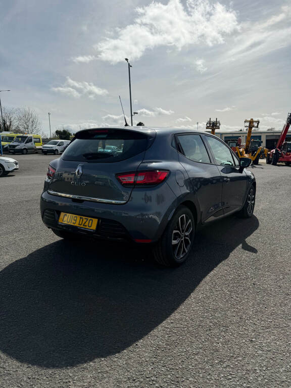 Renault Clio Dci Play CU19DZO #5