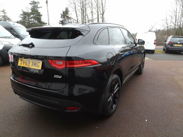 Jaguar F-Pace 2.0 D180 Chequered Flag SY69XNG Black #3