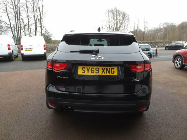 Jaguar F-Pace 2.0 D180 Chequered Flag SY69XNG Black #4