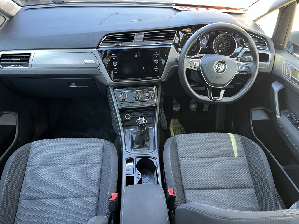 Volkswagen Touran 1.0 Tsi Se Family 201919 Silver #3