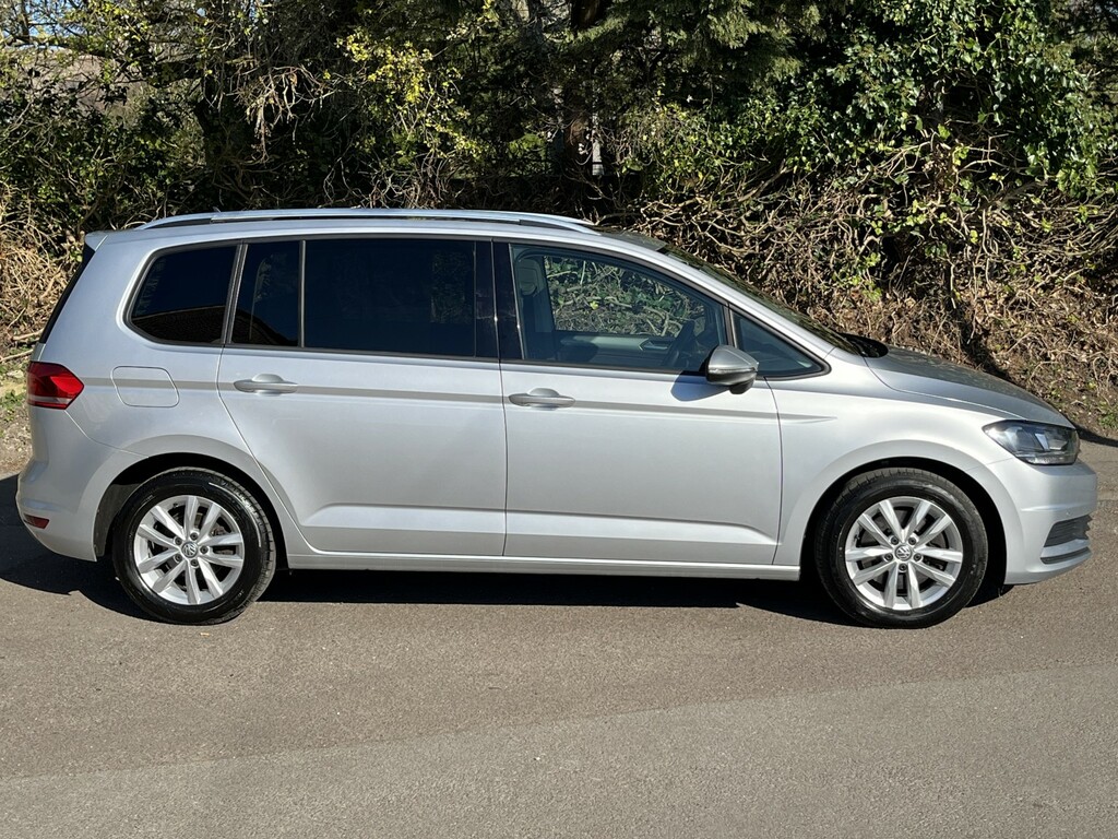 Volkswagen Touran 1.0 Tsi Se Family 201919 Silver #6