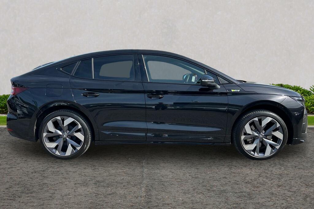 Skoda ENYAQ 250Kw Vrs 84Kwh 4X4 WG75UFH Black #4