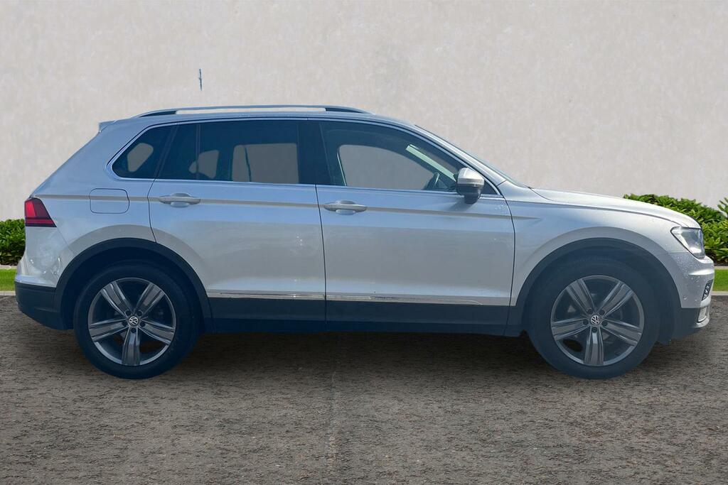 Volkswagen Tiguan 1.5 Tsi Evo 150 Match Silver #4
