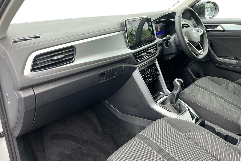 Volkswagen T-Roc 1.5 Tsi Match WA26YWF White #2