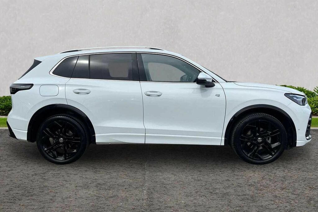 Volkswagen Tiguan 1.5 Etsi 150 R-line Dsg WF75LKJ White #4