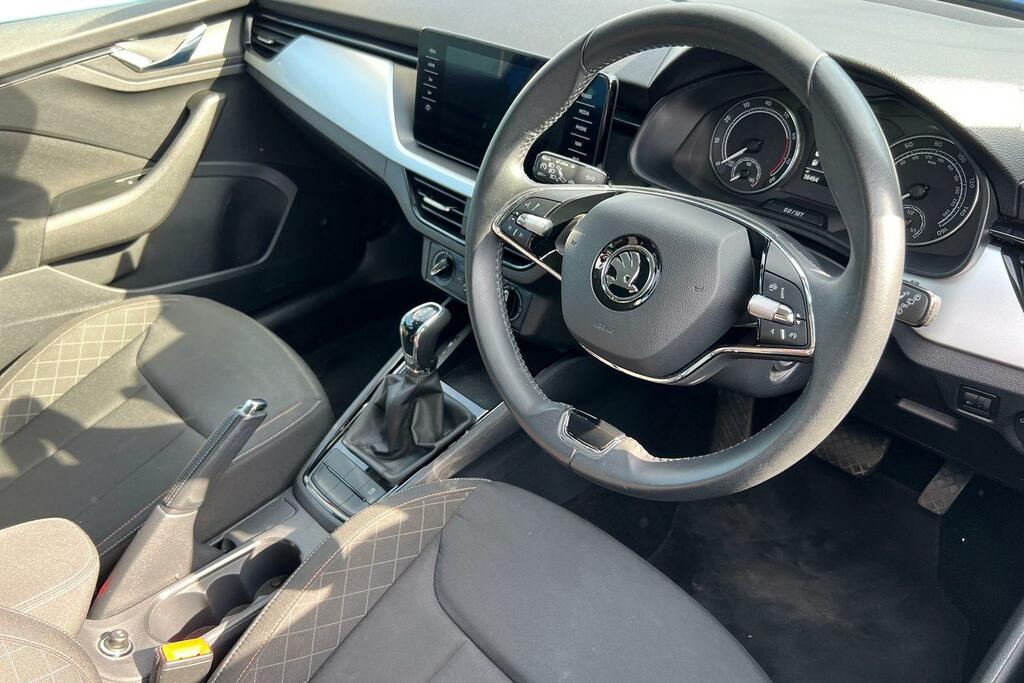 Skoda Kamiq 1.0 Tsi 110 Se Drive Dsg WJ23RVX Blue #6