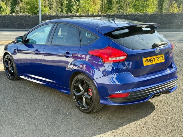Ford Focus 2018 2.0 Tdci St-3 Hatchback Powershift YM67RTZ Blue #4