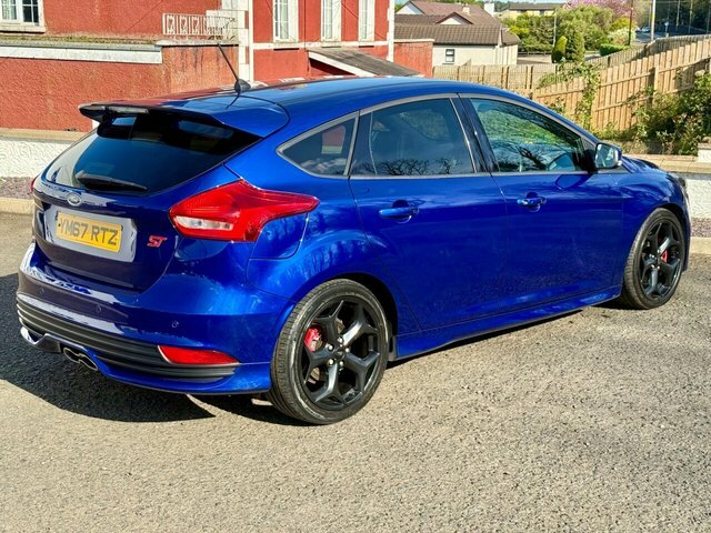 Ford Focus 2018 2.0 Tdci St-3 Hatchback Powershift YM67RTZ Blue #3