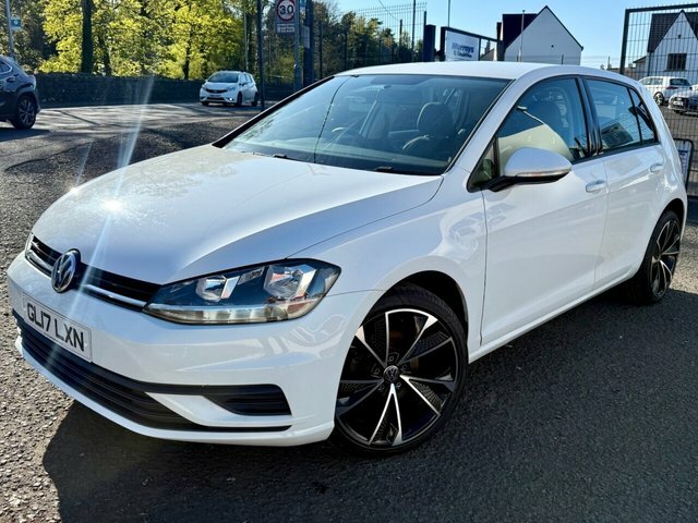 Volkswagen Golf 2017 1.6 Tdi Bluemotion Tech S Hatchback Diese GL17LXN White #2
