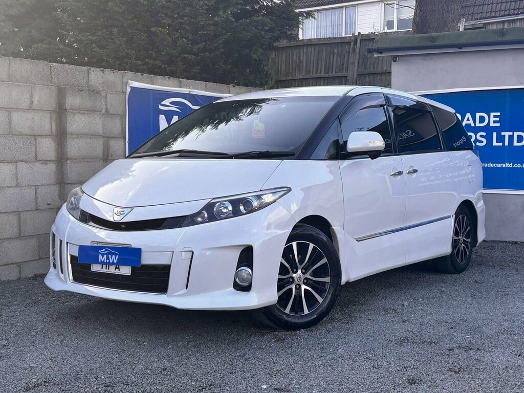 Toyota Estima Mpv White