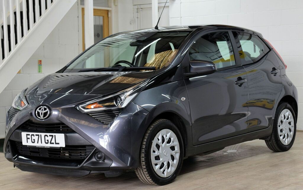 Toyota Aygo 1.0 Vvt-i X-play Hatchback Euro FG71GZL Grey #4