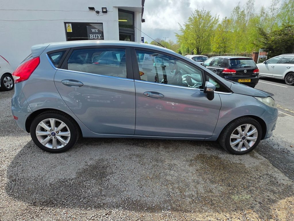 Ford Fiesta 1L Zetec MV09MPZ Blue #4