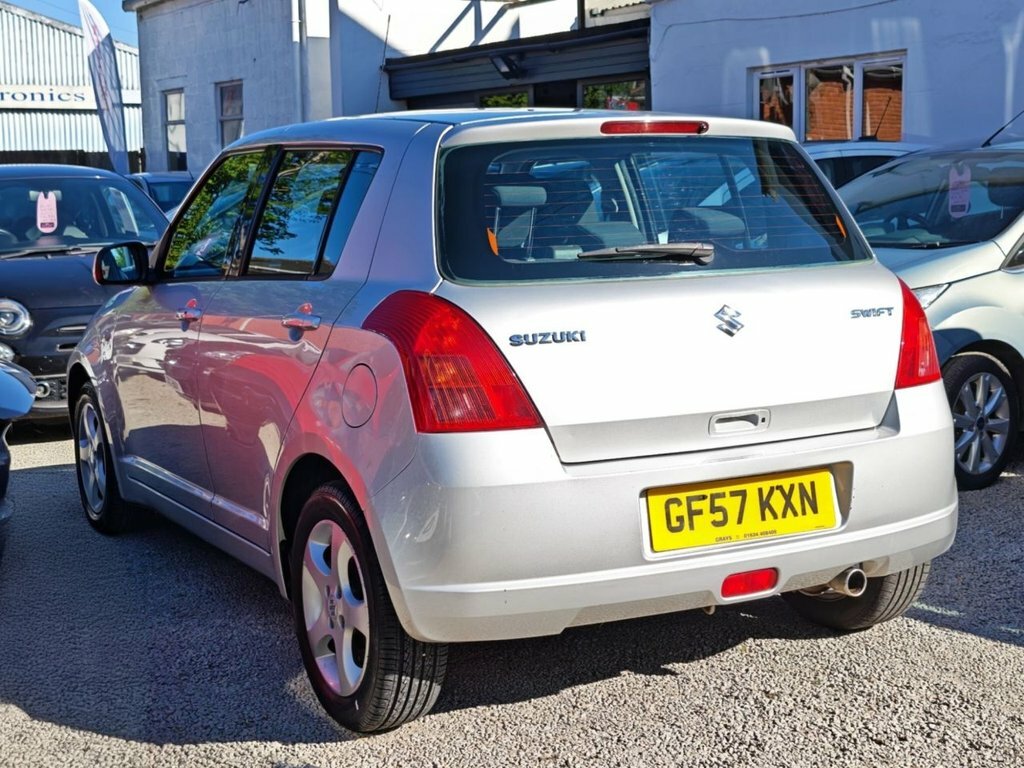 Suzuki Swift 1.5L Glx Silver #4