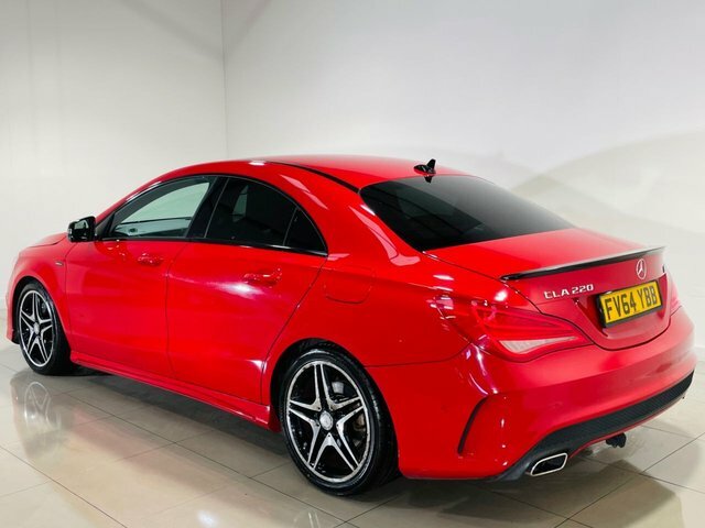 Mercedes-Benz CLA Class Cla220 Cdi Amg Sport Red #4