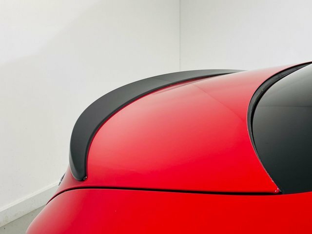 Mercedes-Benz CLA Class Cla220 Cdi Amg Sport Red #3