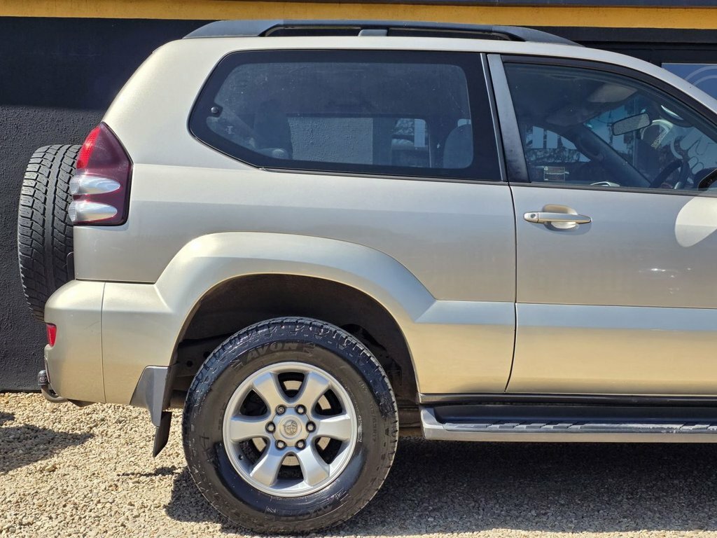 Toyota Land Cruiser 3.0 D-4d Lc5 Silver #9