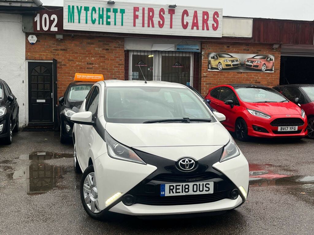 Toyota Aygo 1.0 Vvt-i X-play Euro 6 White