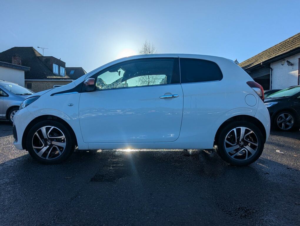 Peugeot 108 1.2 Puretech Roland Garros Top Euro 6 GM16XVJ White #5