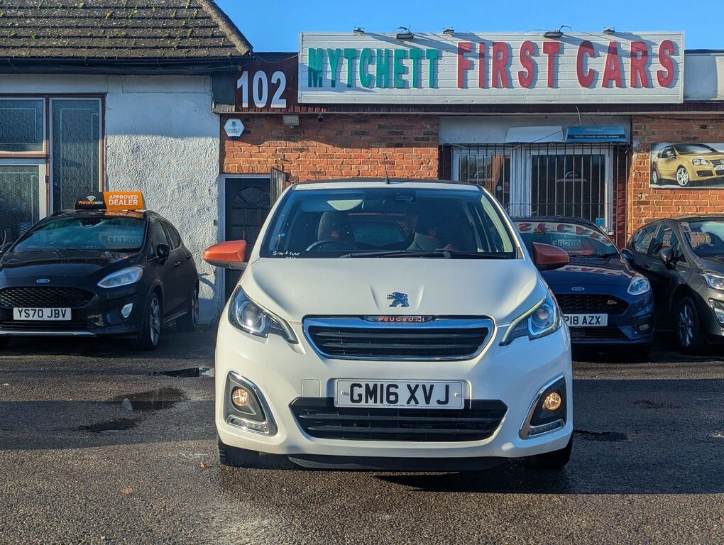 Peugeot 108 1.2 Puretech Roland Garros Top Euro 6 GM16XVJ White #2