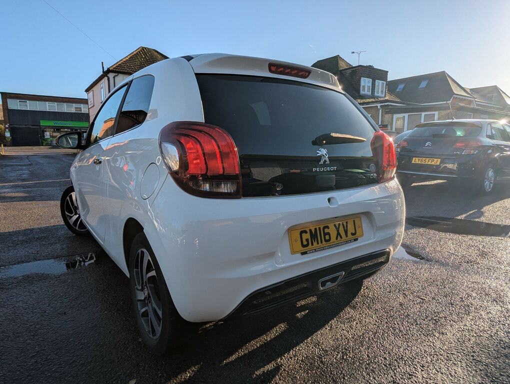 Peugeot 108 1.2 Puretech Roland Garros Top Euro 6 GM16XVJ White #4