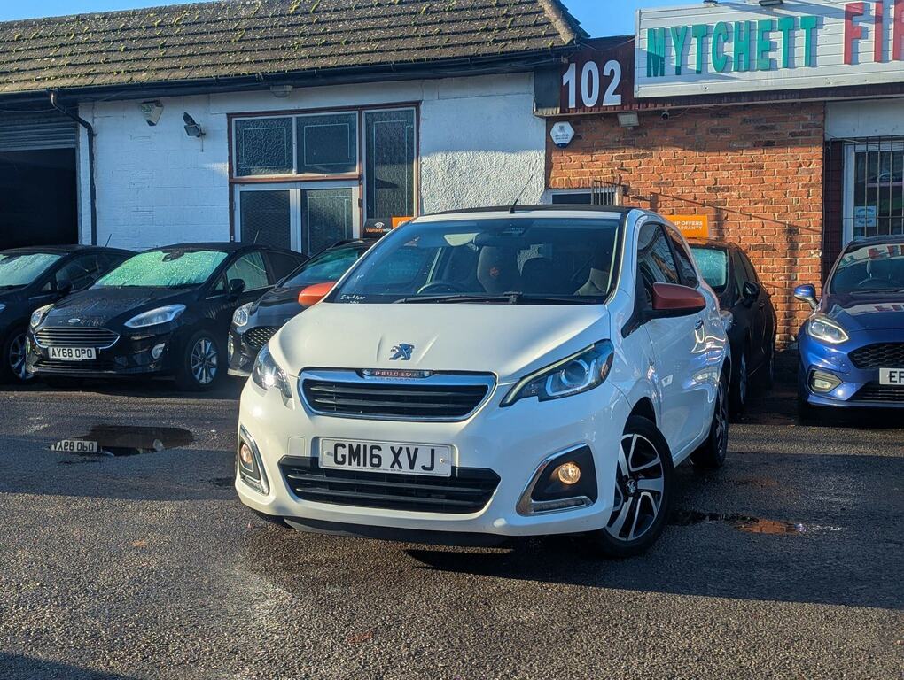 Peugeot 108 1.2 Puretech Roland Garros Top Euro 6 GM16XVJ White #3