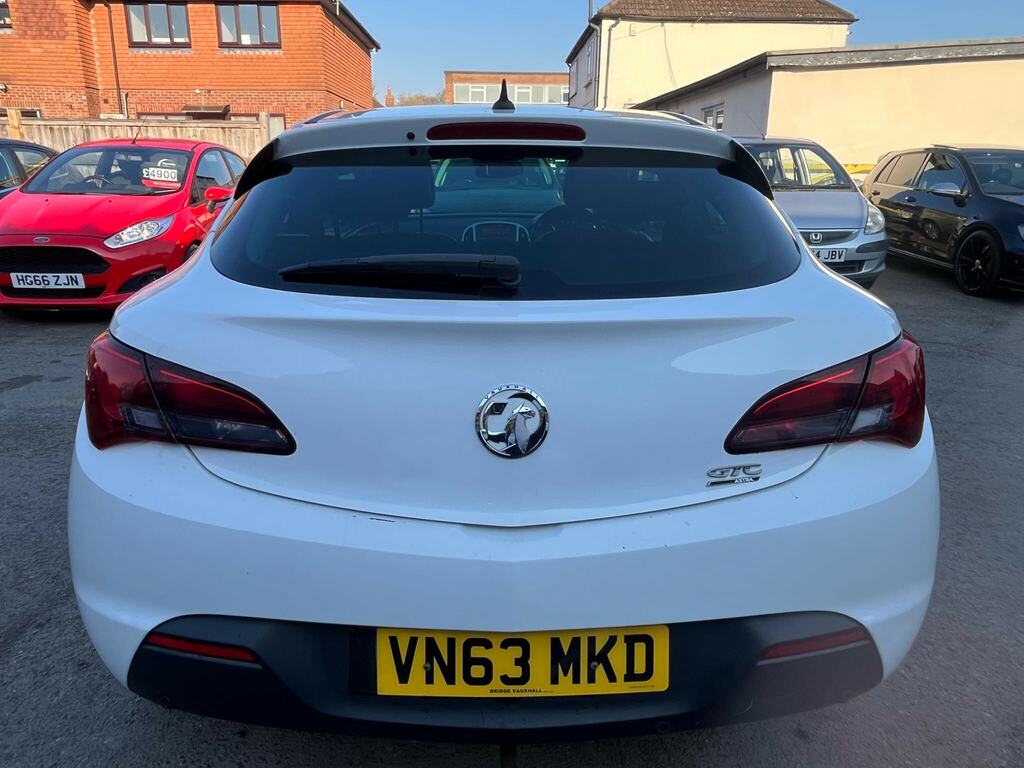 Vauxhall Astra GTC 1.7 Cdti Ecoflex 109G Sri Euro 5 Ss White #6