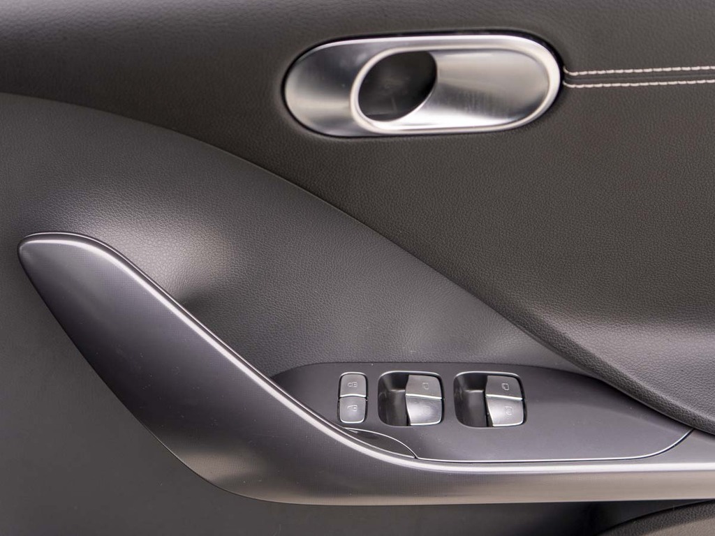 Smart 200Kw Premium 66Kwh Silver #19
