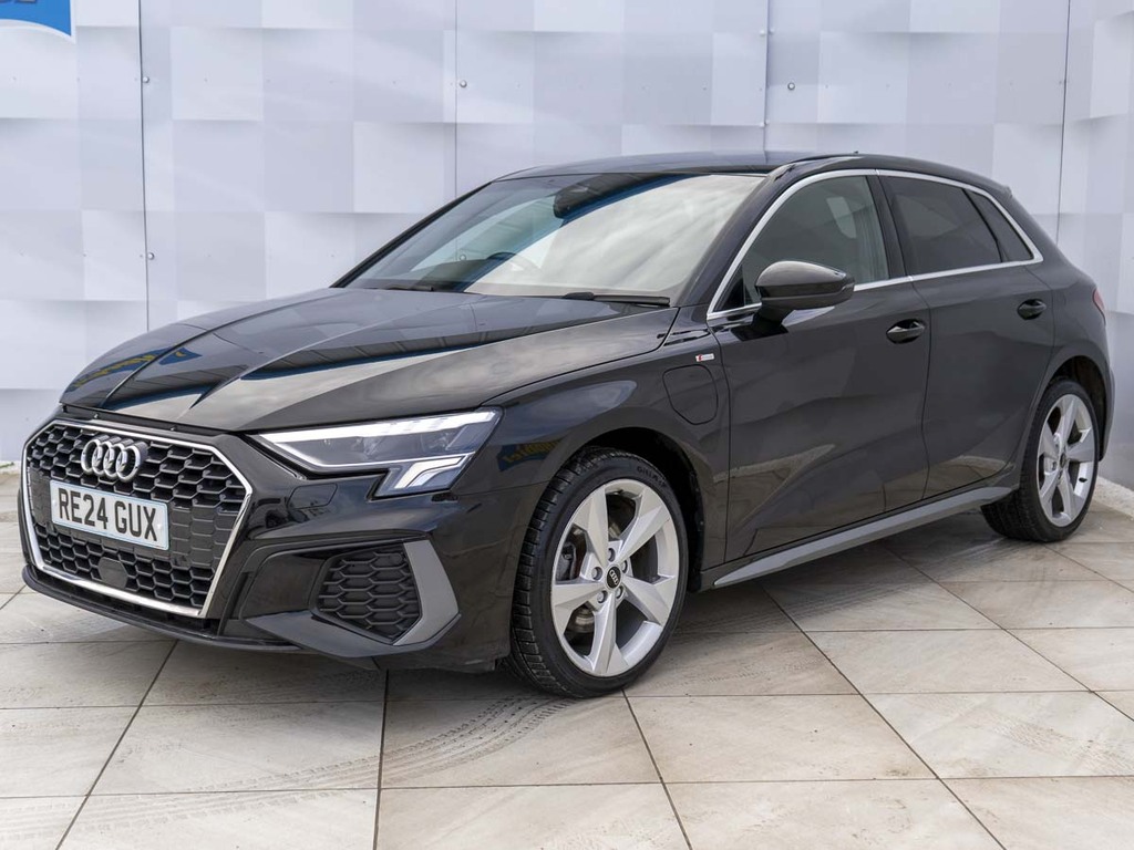 Audi A3 Sportback Tfsi E S Line RE24GUX #3