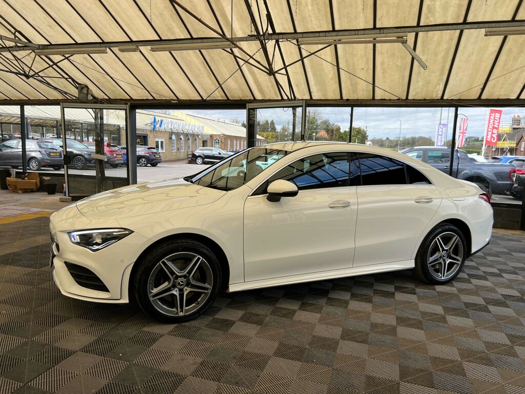 Mercedes-Benz 250 Coupe White #4