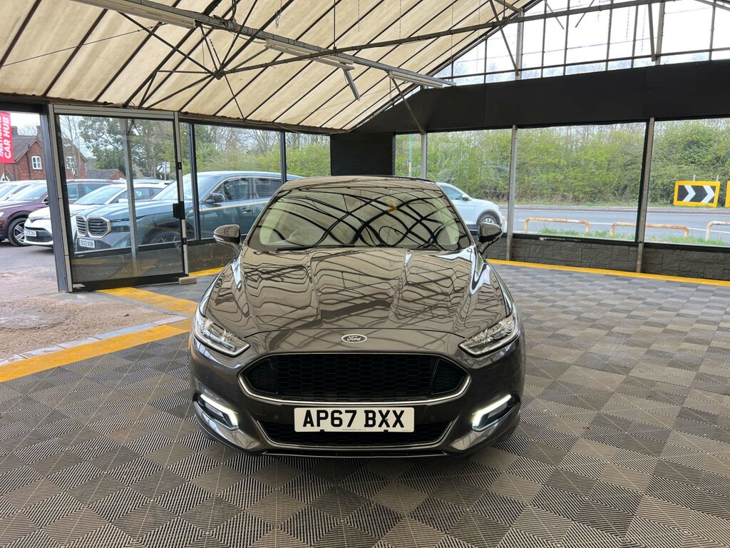 Ford Mondeo Hatchback AP67BXX Grey #3
