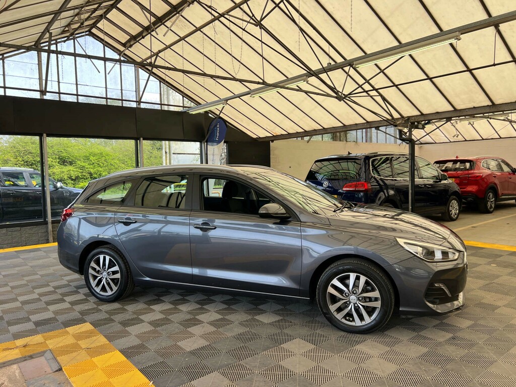 Hyundai I30 Estate Grey