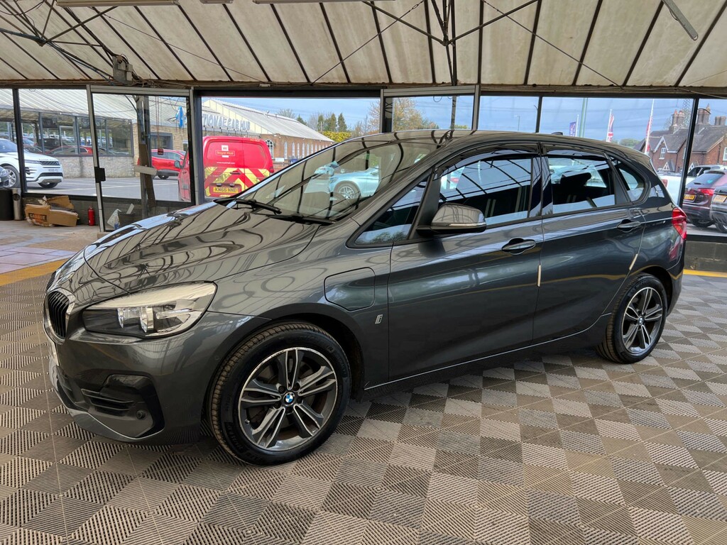 BMW 2 Series Mpv YL19ZRX Grey #4