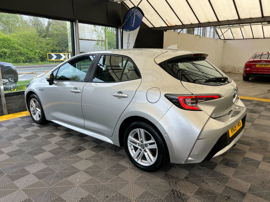 Toyota Corolla Hatchback VK19FNS Silver #5