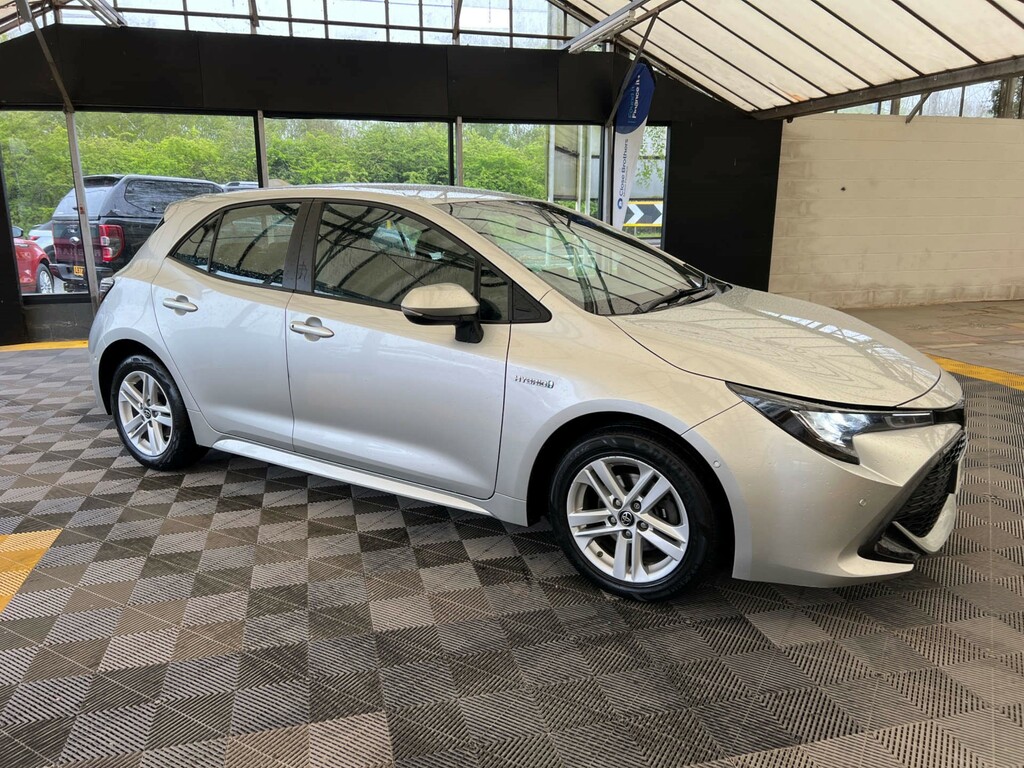 Toyota Corolla Hatchback VK19FNS Silver #2
