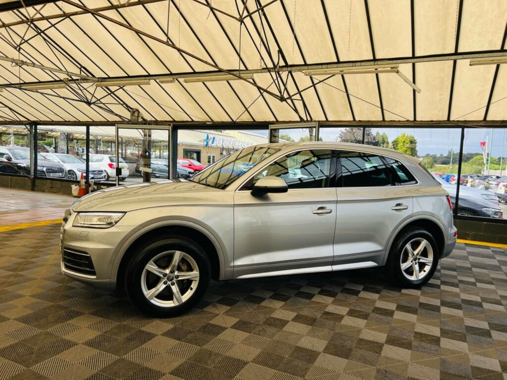 Audi Q5 Suv BJ68AEP Silver #4