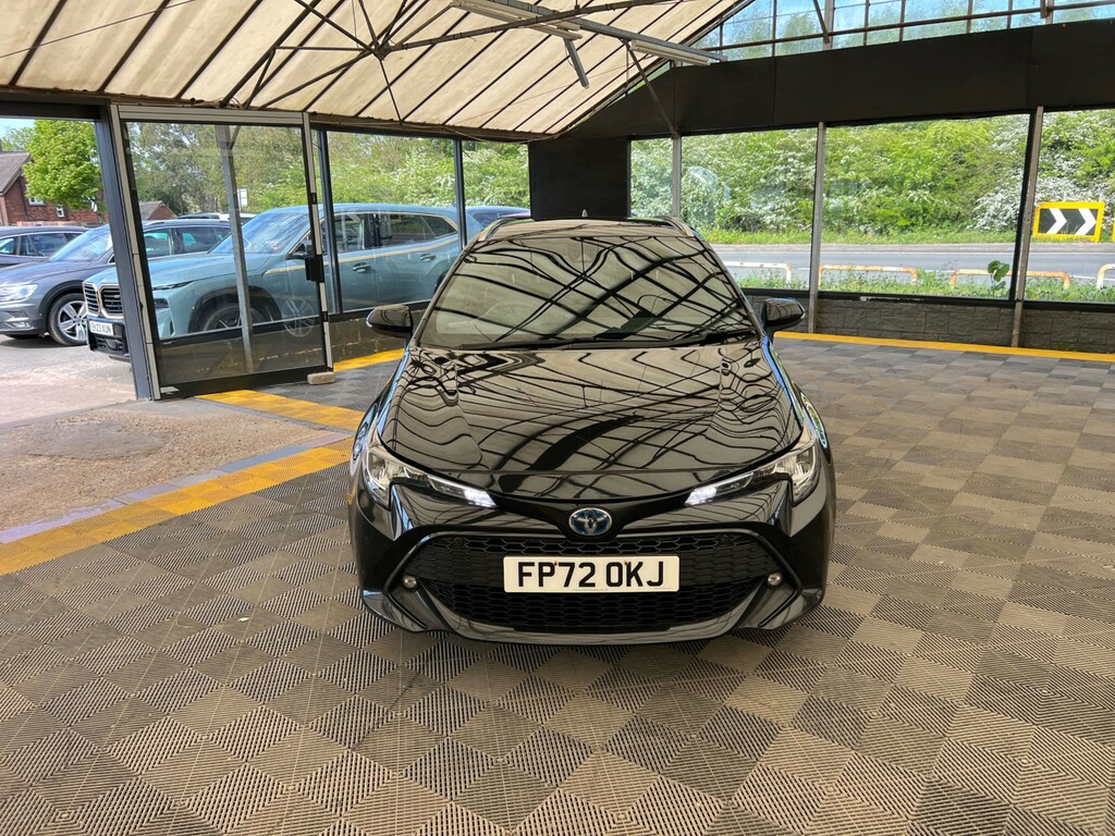 Toyota Corolla Estate FP72OKJ Black #2