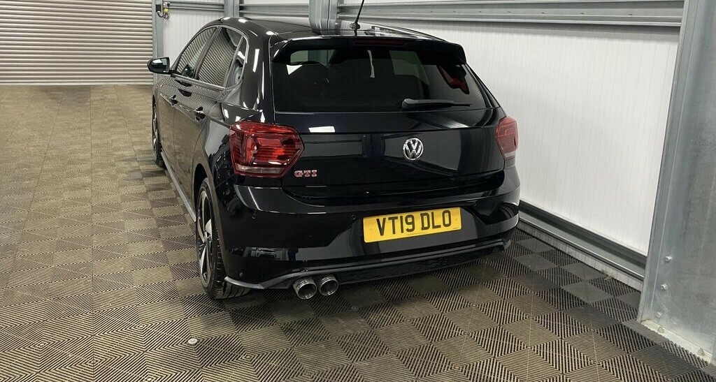 Volkswagen Polo 2.0 Tsi Gti 201919 VT19DLO Black #5