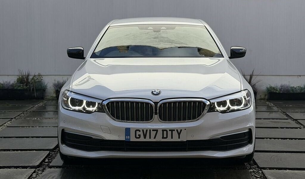 BMW 5 Series 2.0 530E Se Saloon 201717 White #2