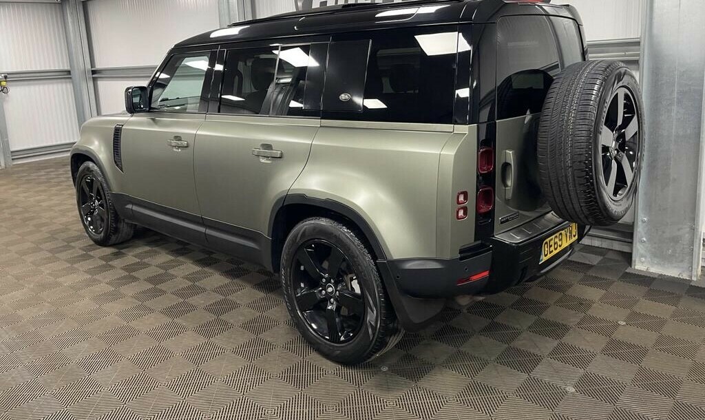 Land Rover Defender 110 2.0 Sd4 First Edition 202069 OE69YWJ Green #6