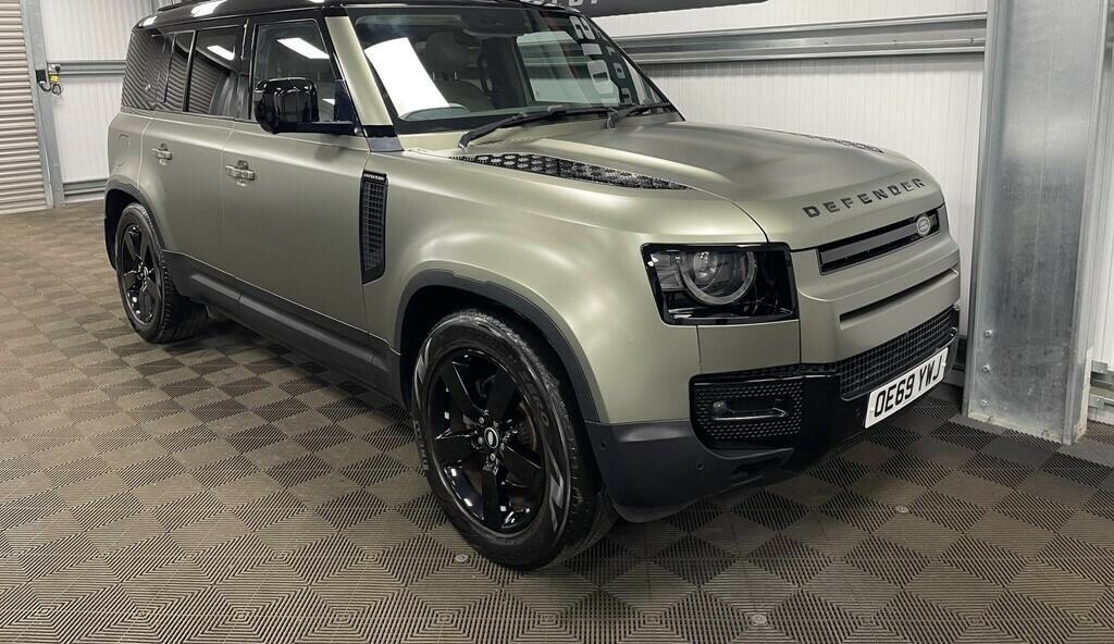 Land Rover Defender 110 2.0 Sd4 First Edition 202069 Green