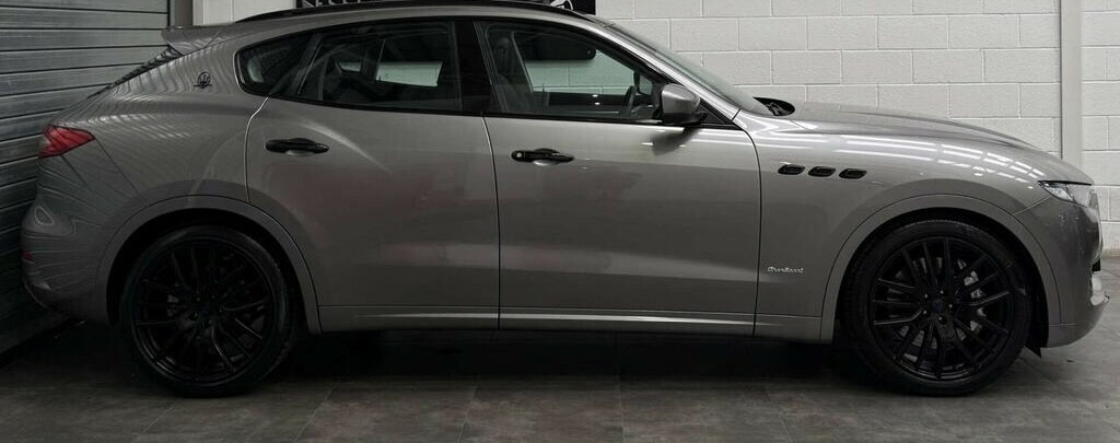 Maserati Levante 3.0 V6 S 201818 Grey #5