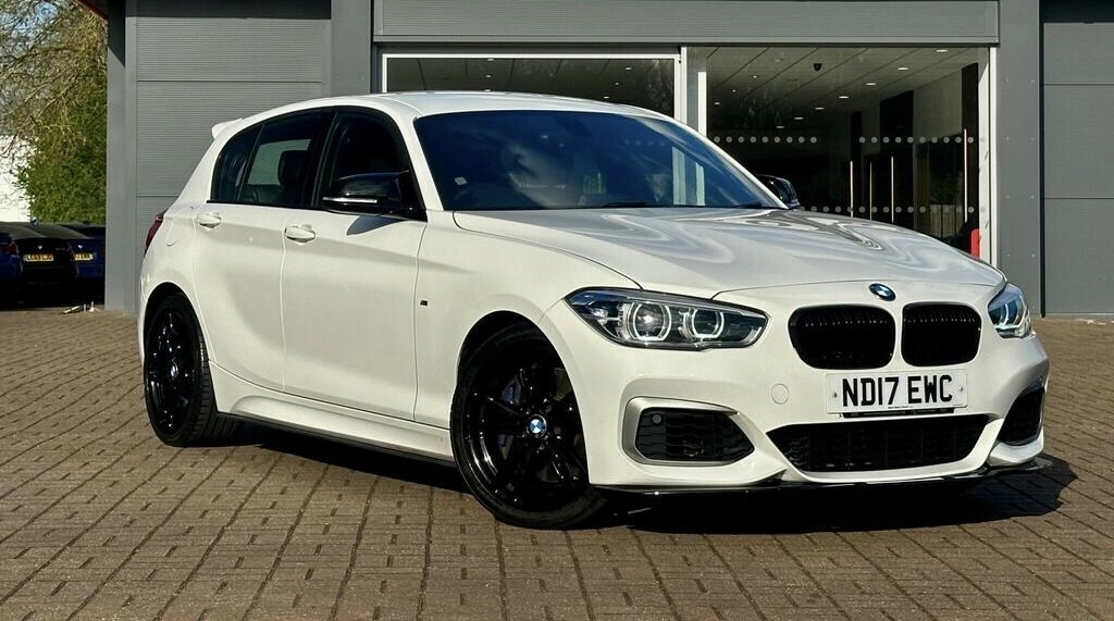 BMW 1 Series 3.0 M140i 5-Door 201717 White