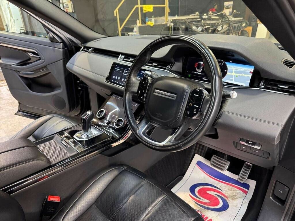 Land Rover Range Rover Evoque 2.0 D180 Mhev R-dynamic Se 202020 D23LTL Black #3