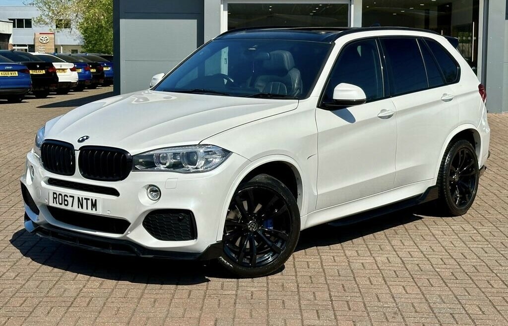 BMW X5 3.0 X5 Xdrive30d M Sport 201767 RO67NTM White #5