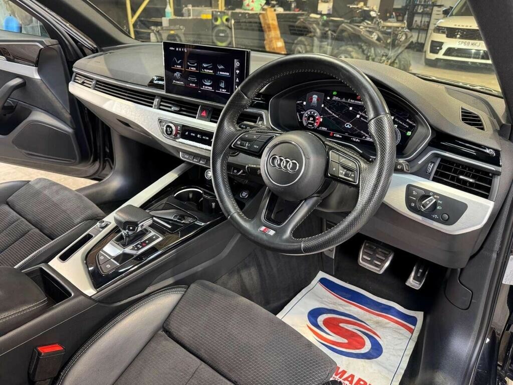 Audi A4 Avant 2.0 Tfsi 40 S Line 202020 GL20MXZ Black #3