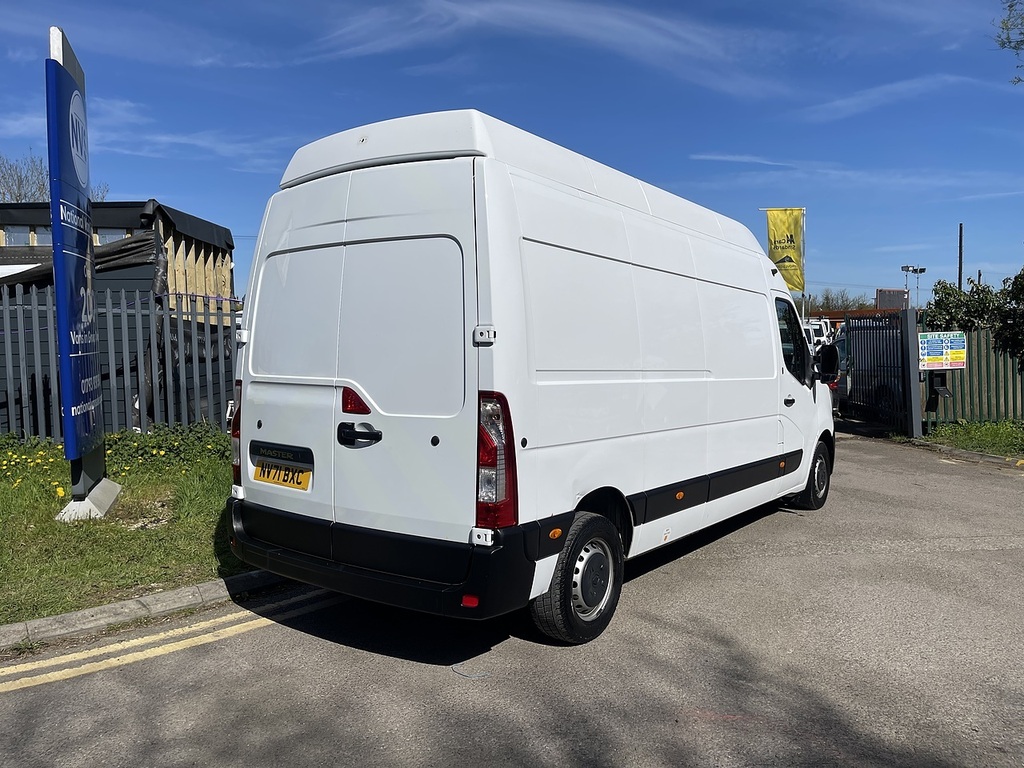 Renault Master 2.3 Dci Energy 35 Business Fwd Lwb High Roof Euro NV71BXC White #5