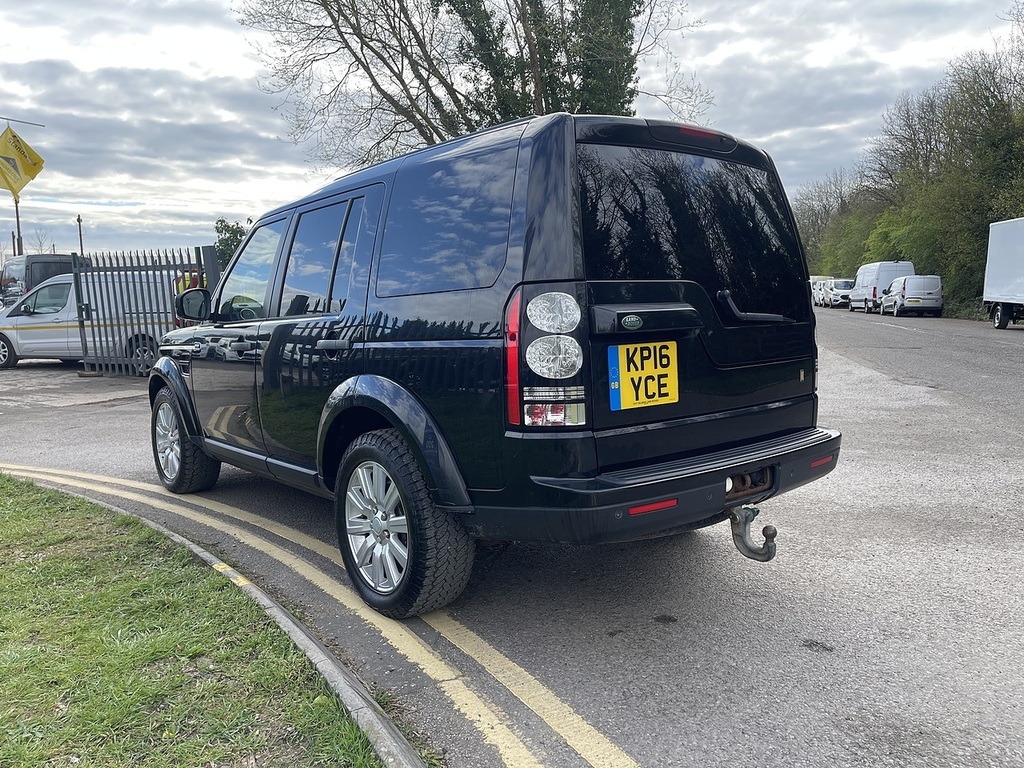 Land Rover Discovery 4 3.0 Sd V6 Se Suv 4Wd 213 Gkm, 25 KP16YCE Black #3