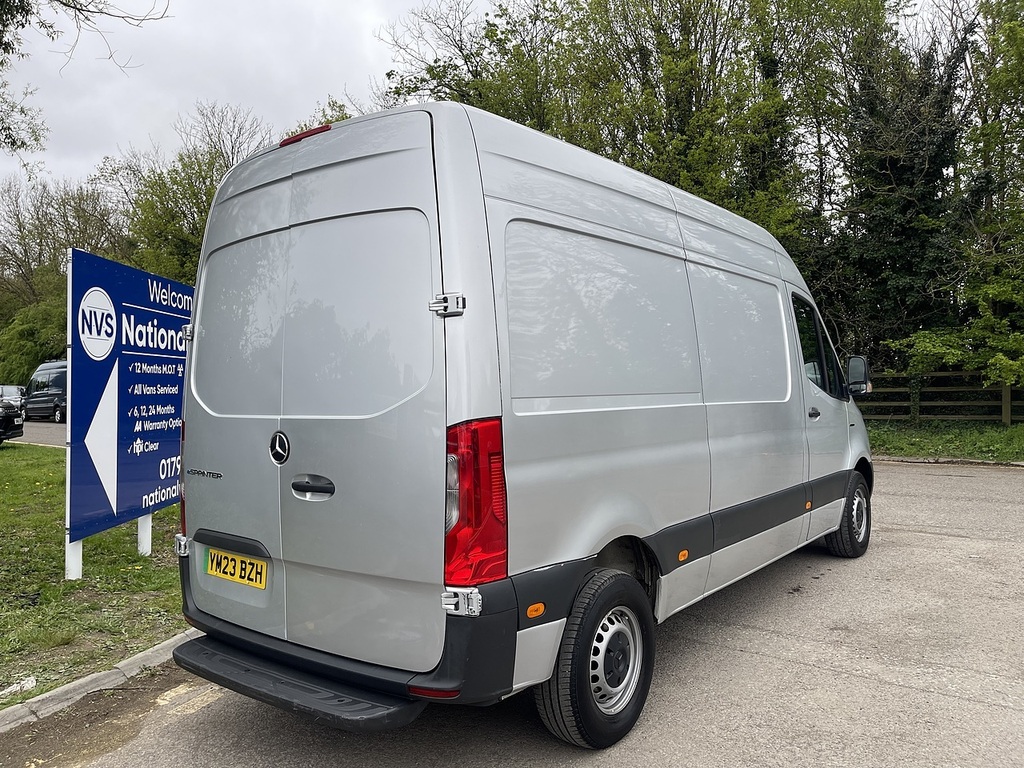 Mercedes-Benz eSprinter Esprinter Progressive L2h2 Grey #16
