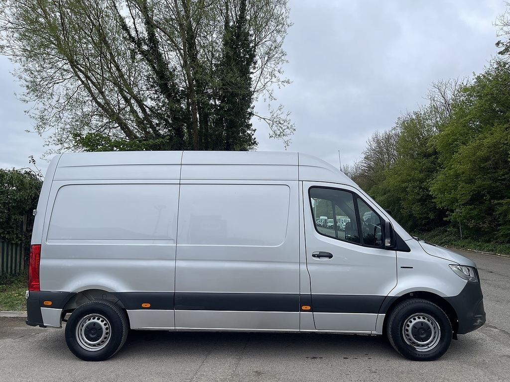 Mercedes-Benz eSprinter Esprinter Progressive L2h2 Grey #18